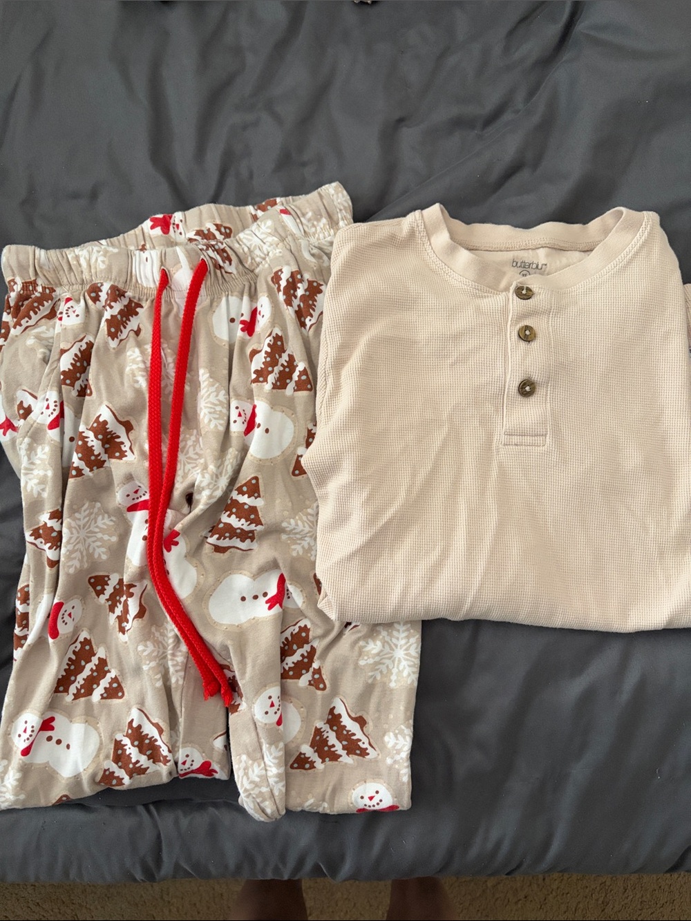 Beige Snowman & Tree Pajama Set